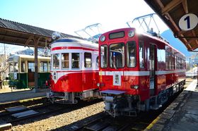 򕌁uSZwv։HʓdԂɉɍsI̋LTlC