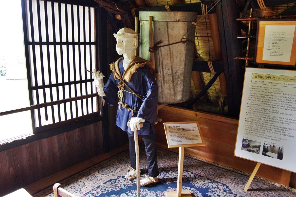 ʐ^plƂƂɑq݂̂ΎLĂ݂