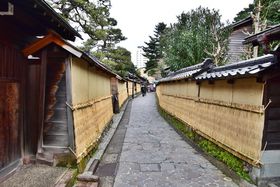 Eŷ܂uƉ~ՁvUIXC[cƃJtF߂̋LTlC