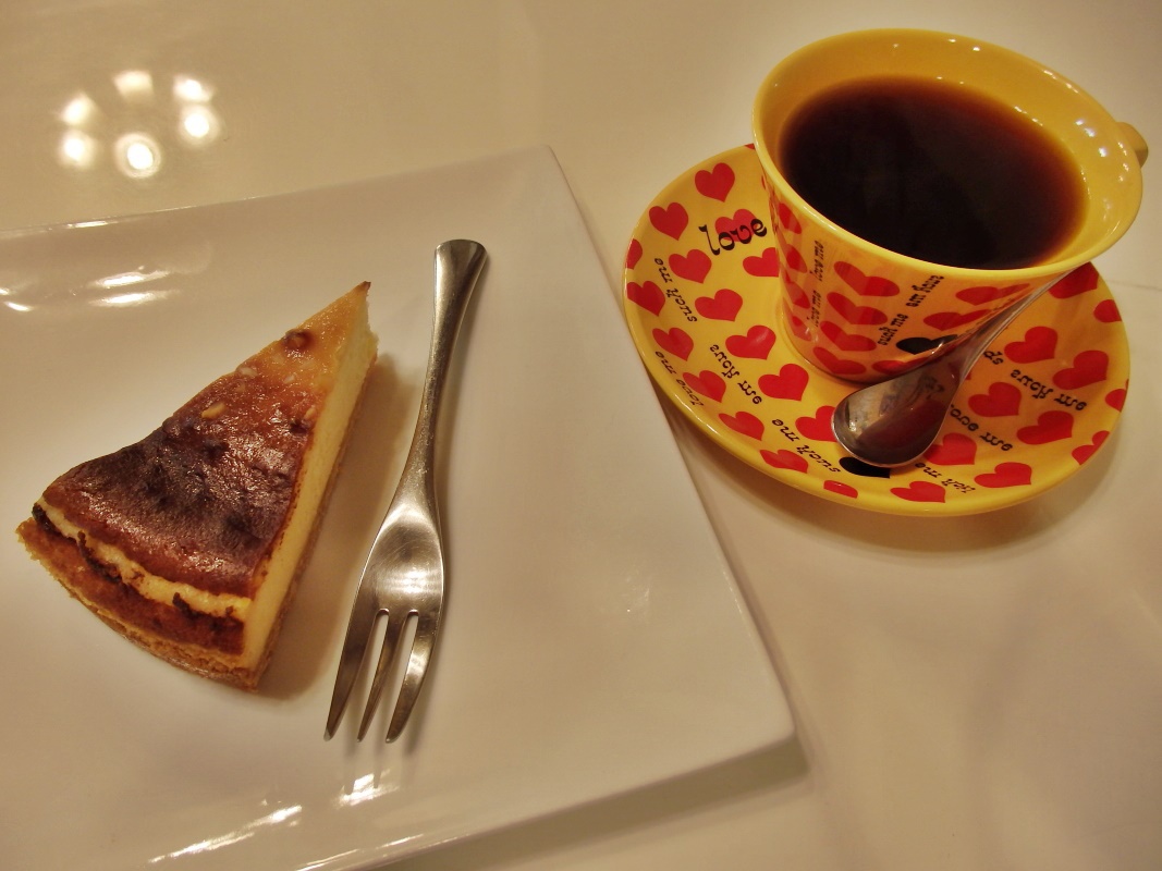 �gX JAPAN�hhide����䂩��́u�����l�[�h�J�t�F�v