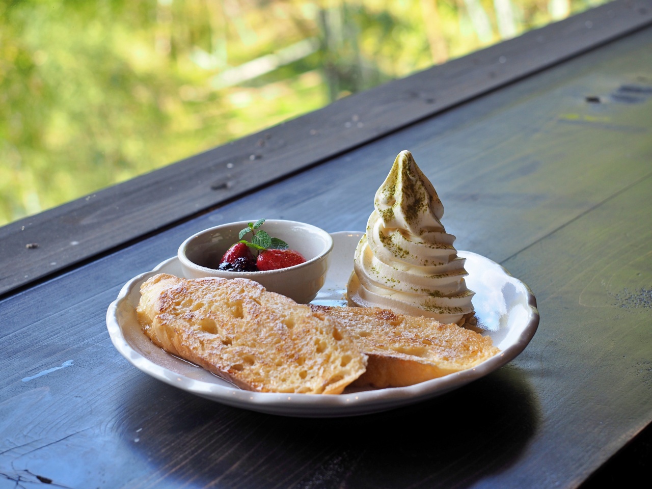 �J�t�F�Ȃ�ł͂̃A�C�X�v���[�g���C�[�g�C���I