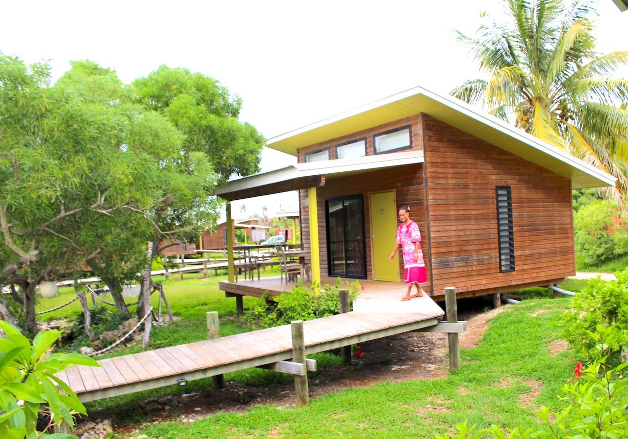 ���R�̒��̃o���K���[�ɔ��܂��āA�E�x�A���𖞋i����