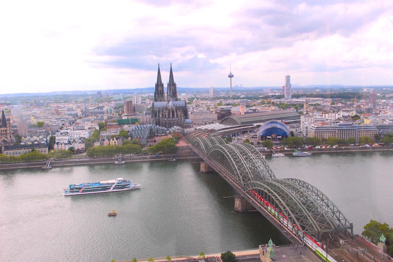 4�D�P�����g���C�A���O��