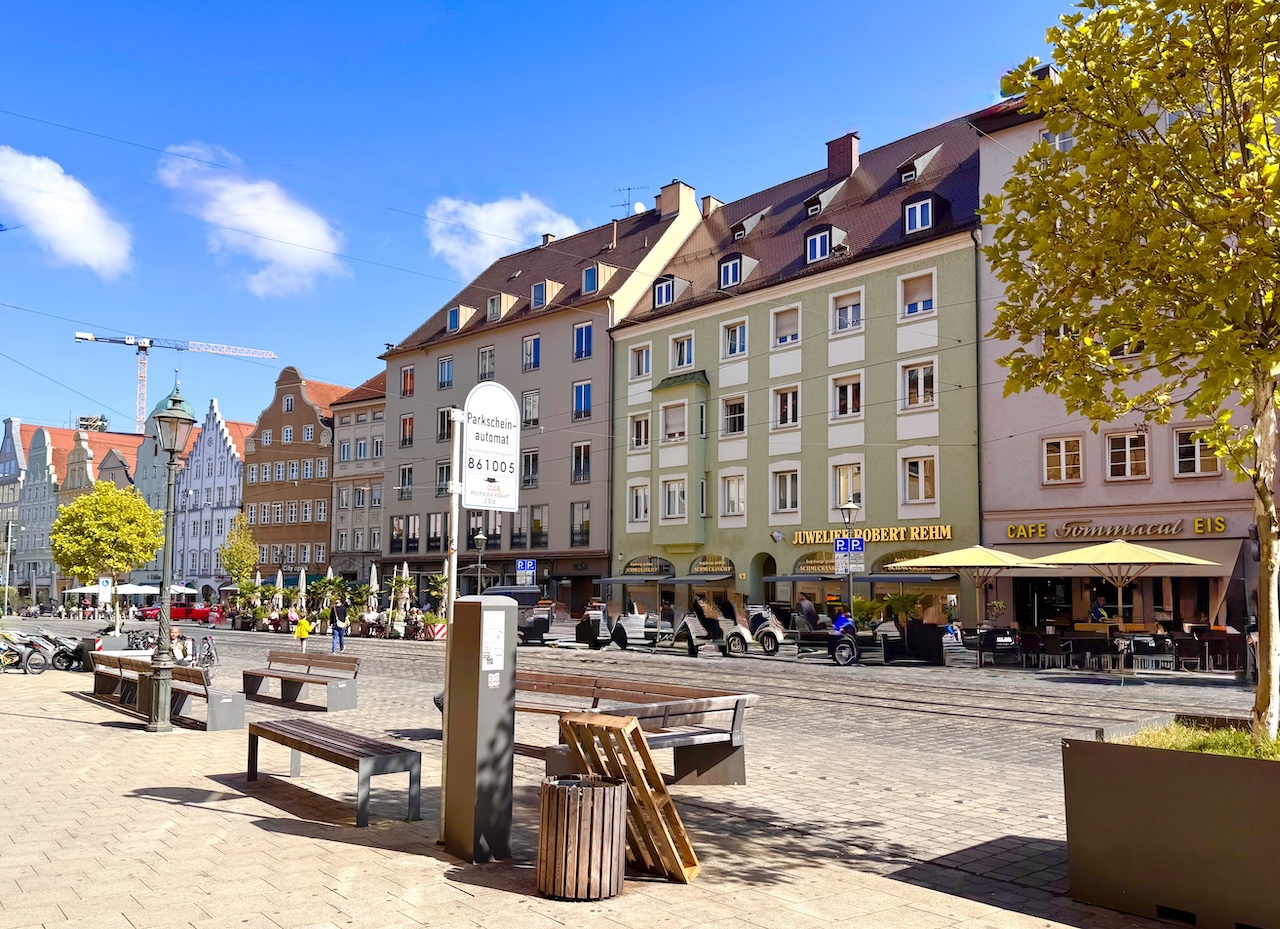 ���}���`�b�N�X�������܂ꂽ�X�E�A�E�N�X�u���N