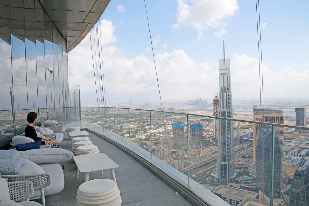 54�K�̐�i�X�p�Ń��t���b�V��