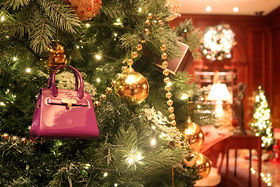 ���E�~�c�u�U�E���b�c�E�J�[���g�����v�ŃN���X�}�X�̃C�M���X�ւ̋L���T���l�C��