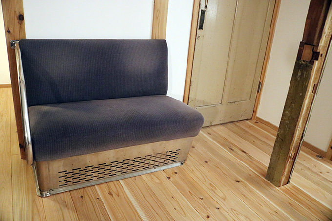 �}�j�A�b�N�ȓd�Ԃ̃p�[�c�T����