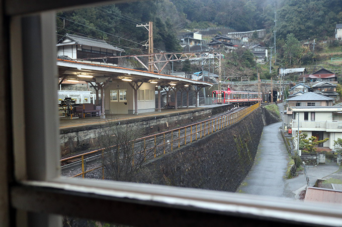 ����������̌i�F���݂ǂ���