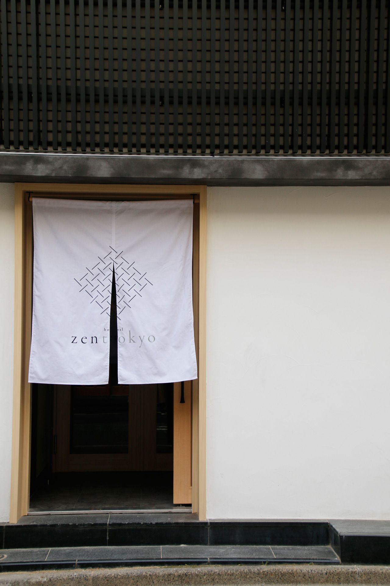 ܂钃AI[vI{l`uhotel zen tokyov