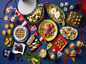 まさに食の万博！リーベルホテル大阪「世界を巡る夏のディナー＆スイーツブッフェ」のサムネイル
