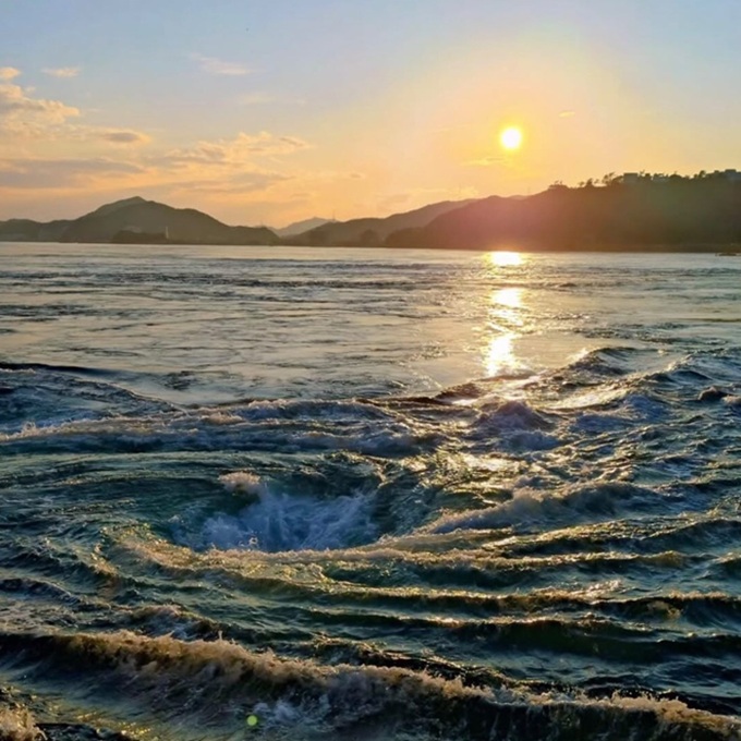 ��i�T���Z�b�g�Ɋ����I�J�C����X�[�v�̃T�[�r�X��