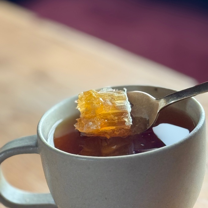 �₳�����Â݁A�[������B�ґ�ȃe�B�[�^�C���𖞋i