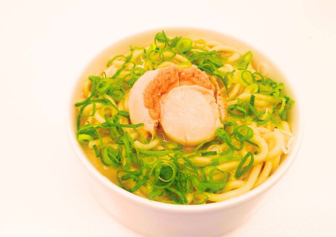 �����ڂ̓P�[�L�A���̐��̂̓��[�����I