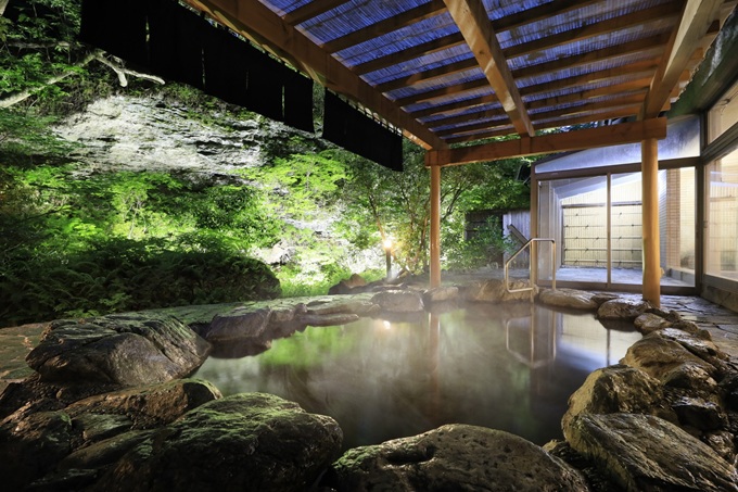 �������T�[�r�X�[���I���t�g���͏h�������̗��p��OK