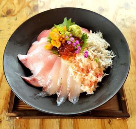 �\�o�����������I���c���E���`�̉w�Ŋ��Ԃ胁�j���[��̔����̋L���T���l�C��