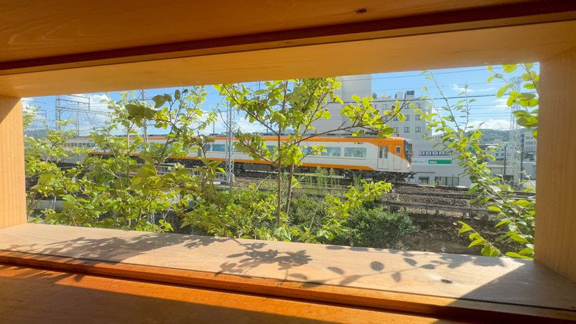 �q��������T�E�i������I�S���O���̃z�e���X�e�C