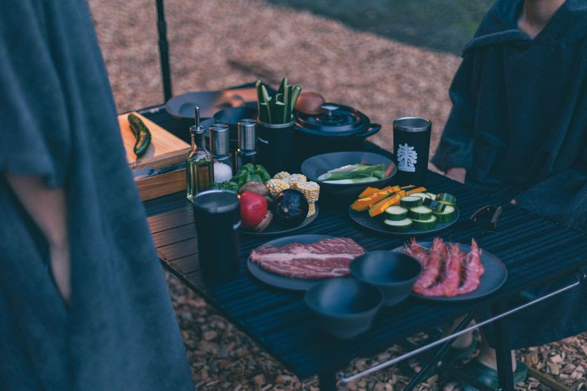 �v���C�x�[�g�T�E�i��BBQ���I��Ԃ�ŃA�E�g�h�A�C���𖞋i