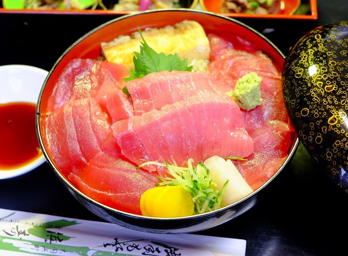 ܂̐nEԂ𖟋i悤I