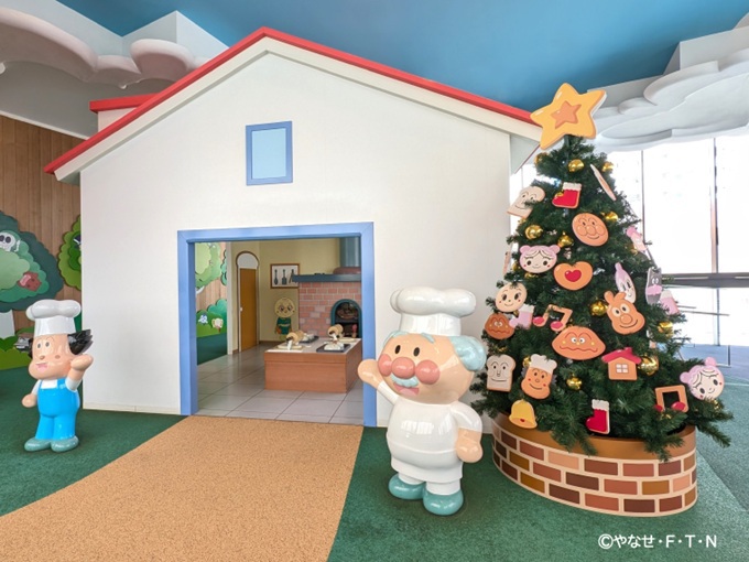 �X�e�[�W�ɑ̌��I�A���p���}���ƈꏏ�ɃN���X�}�X���y������