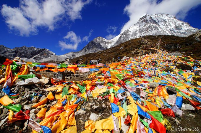 絶景マニアに大人気の東チベットとは