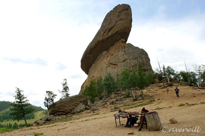 テレルジ国立公園のシンボル・亀岩
