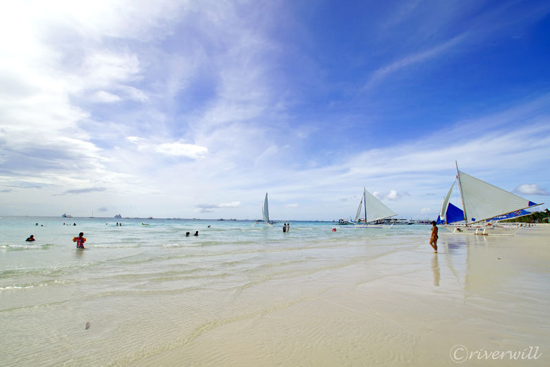 世界が恋するビーチ！フィリピン・ボラカイ島でアイランドホッピング