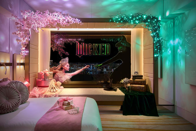 ̐EɖvIXeCvuWICKED Stay in Prince Galleryv