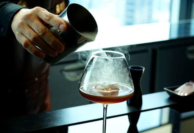 ���Ԍ���I�g�H�ׂ�R�[�q�[�h�uYOINED�v�ɍ��������̃y�A�����O�J�N�e��