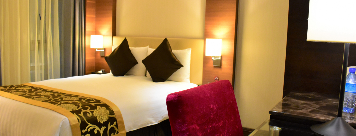 猉��X����s���k�������I�u�^�C�y�C�V�e�B�z�e���v�ő�k�ό������K��