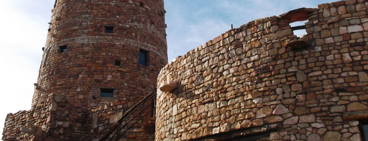 �O�����h�L���j�I���ł͗[���������̐�i�ƃf�U�[�g�r���[���K���I