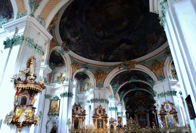 XCX̐EYuUNgEKC@v~nɌ吹