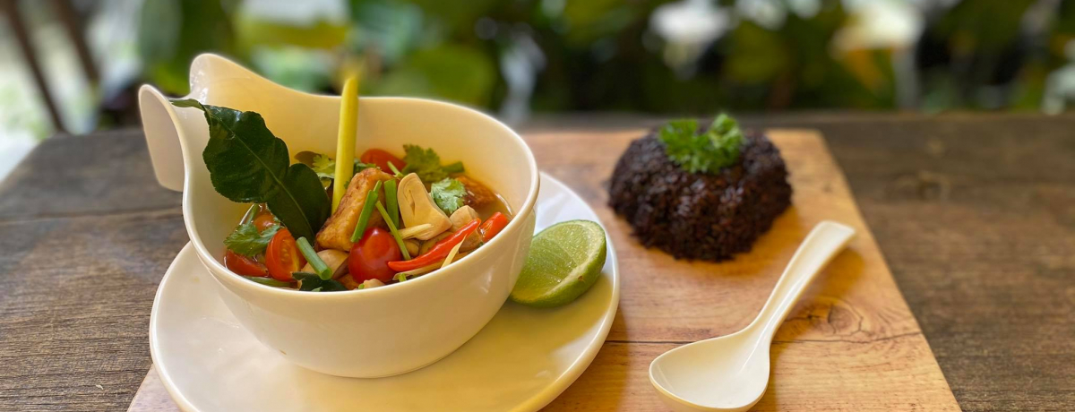 {iB[KE^CIv[PbguThe Vegan tablev