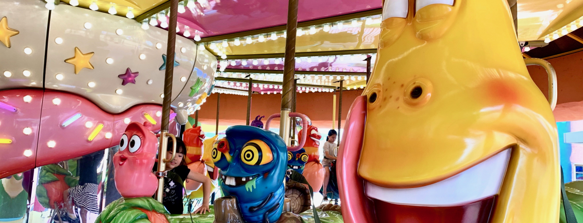 �ϏB���u�_�b�e�[�}�p�[�N�v�͖����ȃL�����N�^�[�B�Ɗy���ޗV���n�I