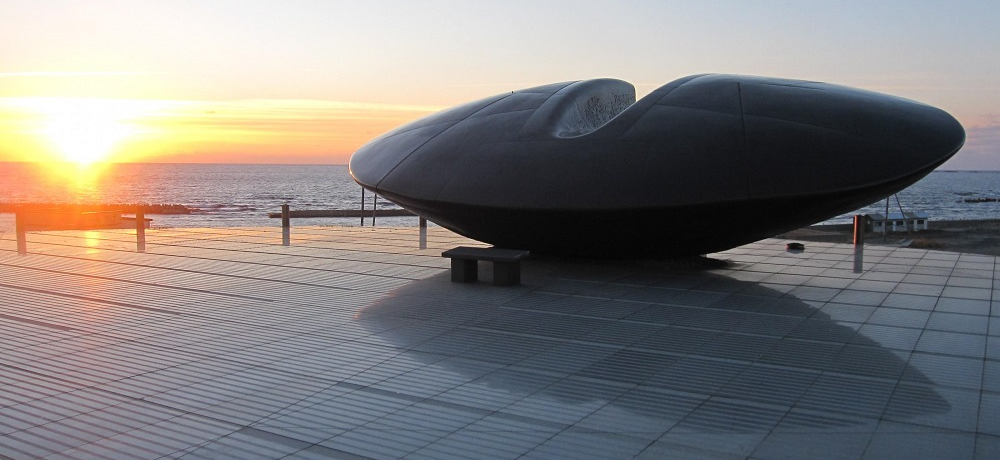 �k�C���쐼���n�k�𖢗��ɓ`����u�����āv�Ɓu���K���Ôg�فv