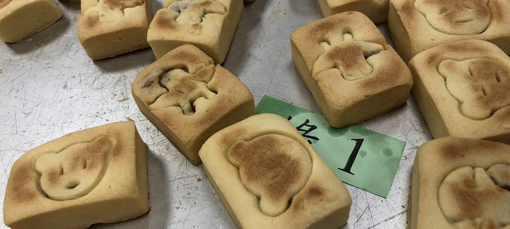 ��l���y�����I��k�u�s���v�v�Ŏ��������̃p�C�i�b�v���P�[�L�Â���