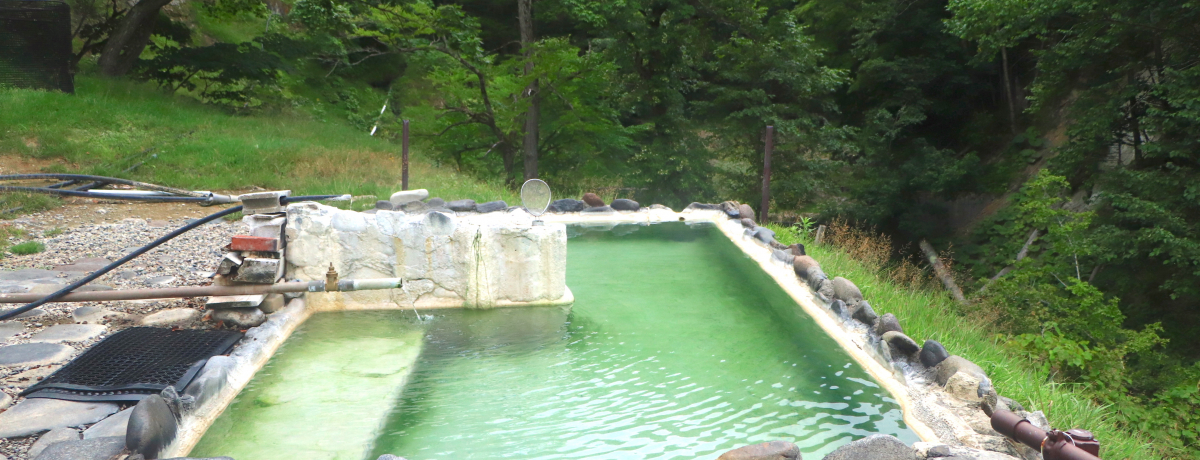 3�F�̓����Ƌɏ�I�V���C�I�����̔铒�u�y������ �������̒J�v