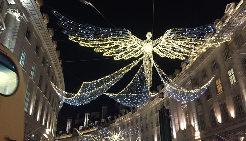 hŉ߂NNnI߃CxgX|bǵH