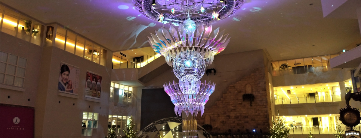 �g�q�������h���āH��}���߂��{�X�̃N���X�}�X�C���~�l�[�V���������z�I