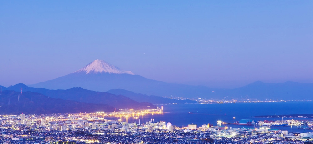 �É��u���{���z�e���v����Ղ���̂̂Ȃ��x�m�R�̐�i���I