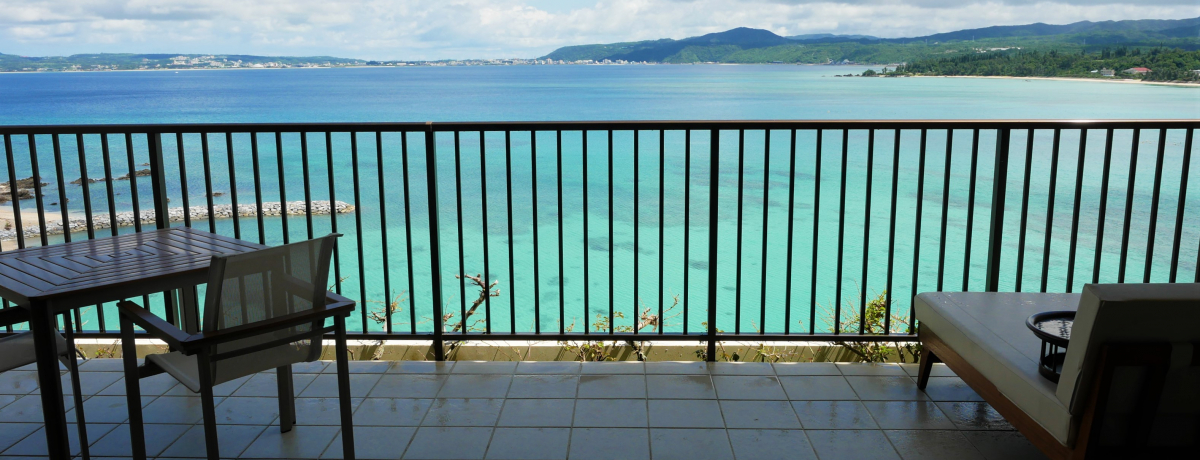 �u�U�E�e���X�N���u �A�b�g �u�Z�i�v��l�̃E�F���l�X���]�[�g�Ŗ����ƍĐ��̋x����