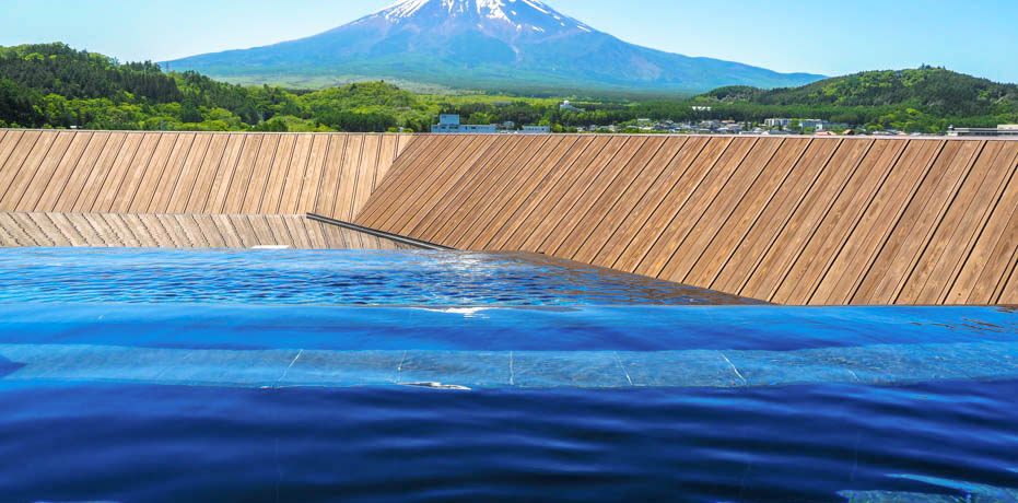 xmRɍł߂VIVIRExmRuzeRv