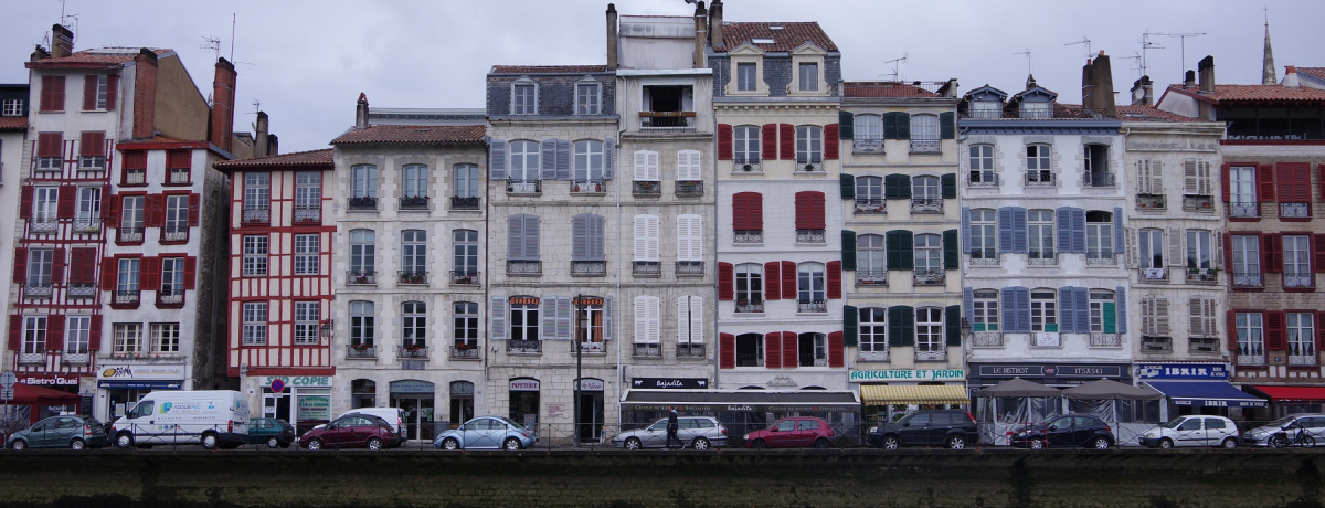 TeBASN_̒ EoCkuze R[g oXNv