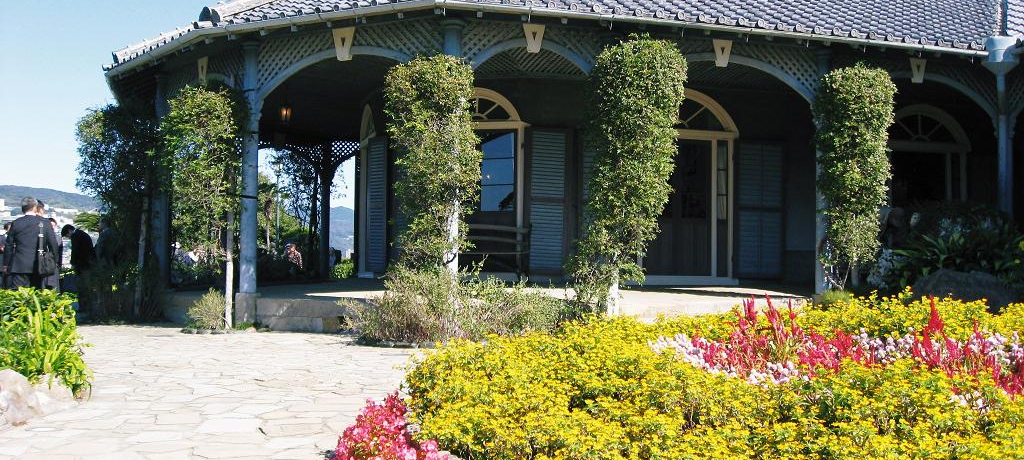 �����̎u�m�B�ɉe����^�����g�[�}�X�E�O���o�[��K�˂�