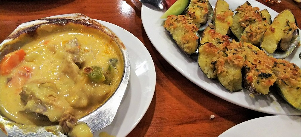 ���E�Œ��̋������ŕ֗��ɁI�}�J�I�O������H�ׂɍs����