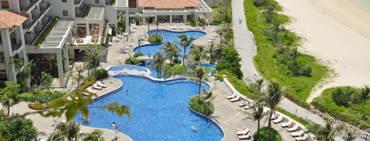 �z�e���S�����V�я�I����u�U�E�u�Z�i�e���X�v�̖��͂����Љ�