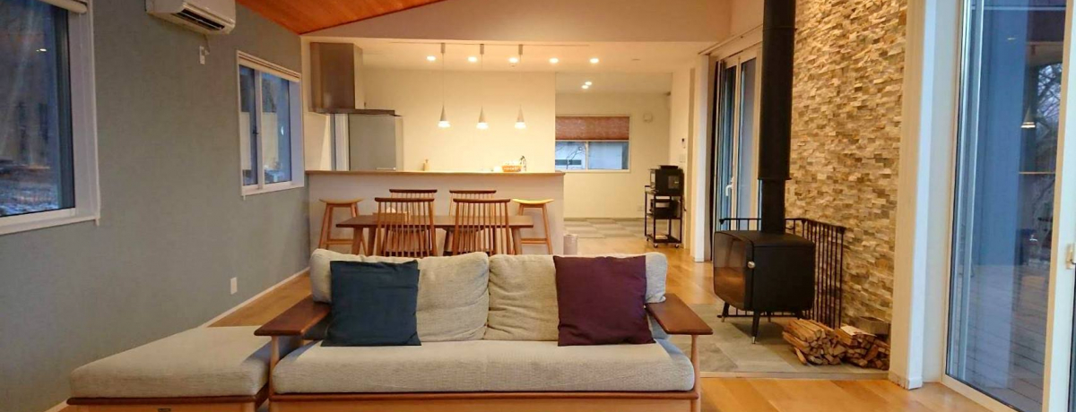 �ߐ{�uTOWA�s���A�R�e�[�W�v�̃R�e�[�W�̓n�C�R�X�p�I�f�U�C�i�[�Y�n�E�X������