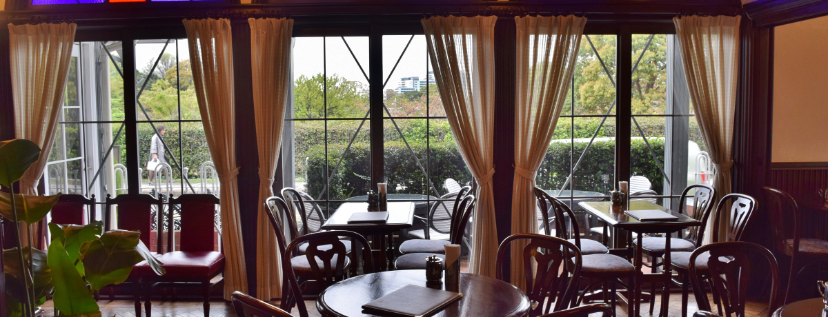 ���j���鐼�m�قŃ��g�����Ԃ��B���l�u�R��\�Ԋفv�J�t�F�����X�g����