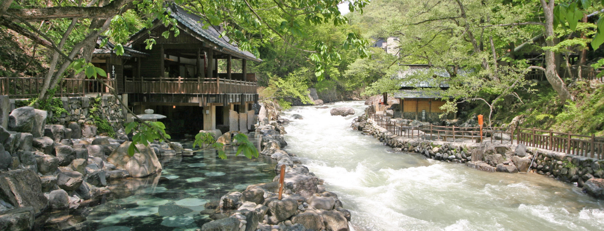 �u�e���}�G�E���}�GII�v���P�n �Ñネ�[�}�ƂȂ�������쉷��̑�I�V���C