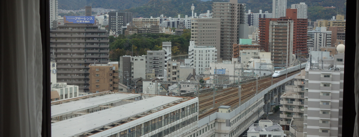 JR�L���w����������y�X�A�N�Z�X�u�z�e���O�������B�A�L���v�ɉ��K�X�e�C