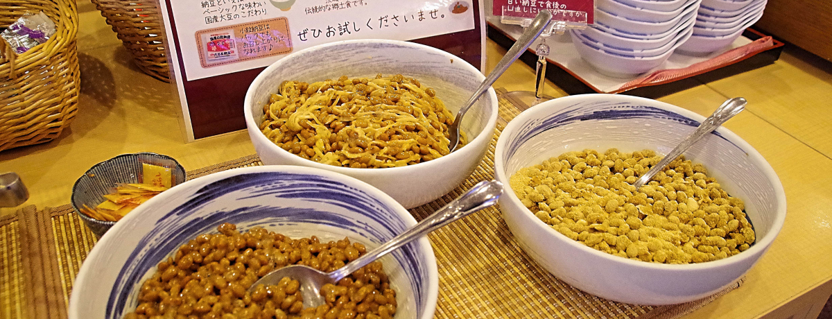 ���˃v�����X�z�e���Ŗ����E�[���H�ׂ���ׂ̒��H���I